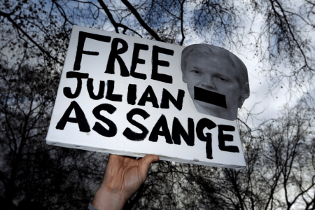 Advocates for Julian Assange to put pressure on PM with Canberra rally 