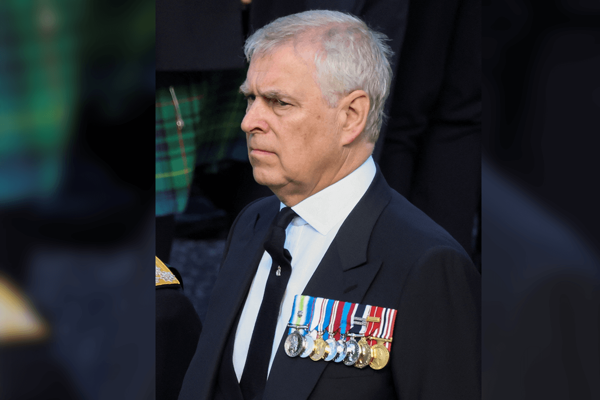 Article image for Man thrown to ground after heckling Prince Andrew