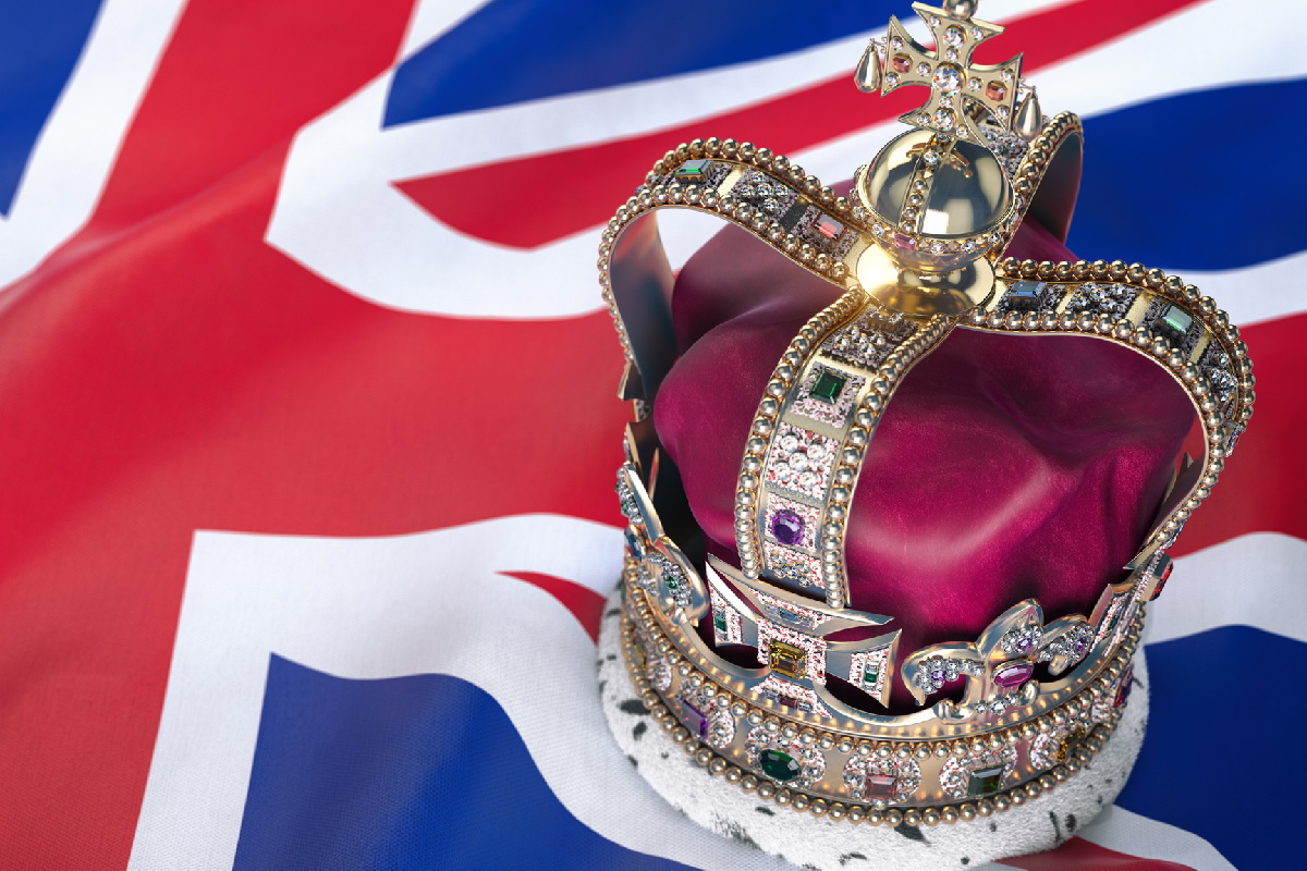 Article image for Debate: Should Australia farewell the monarchy?