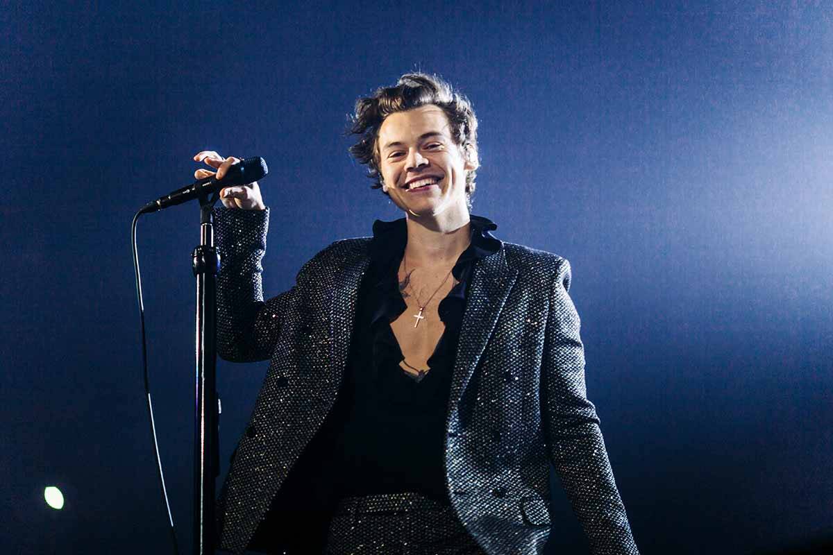 Article image for ‘Absolutely bonkers’: Fans line up early for Harry Styles’ Qld gig