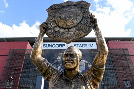 Sam Thaiday urging fans to join his retro jersey walk-off at Suncorp Stadium