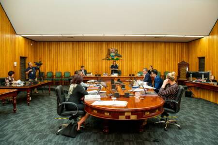 Crisis meeting set for major Queensland council