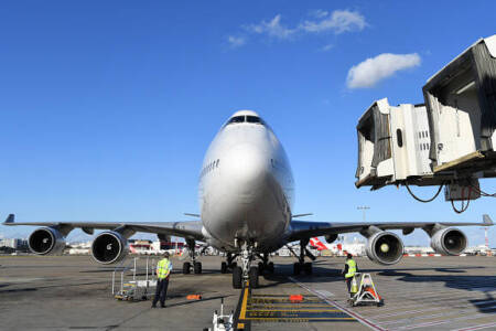 Government cracks down on Sydney Airport slot hoarding