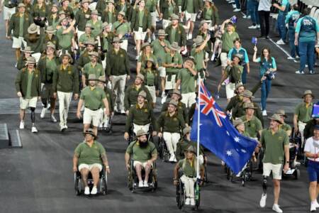 The French Report – Brenden Hall and Madison de Rozario lead Australia at Opening Ceremony