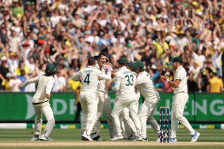 HOWZAT! Aussies take ten wickets on Day 5 in miracle Boxing Day Test triumph